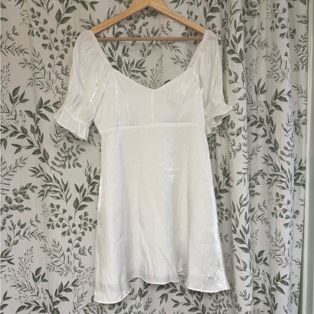 White Short Sleeve Dress